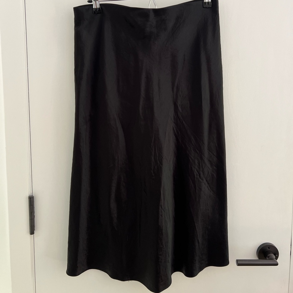 Black silk vince skirt